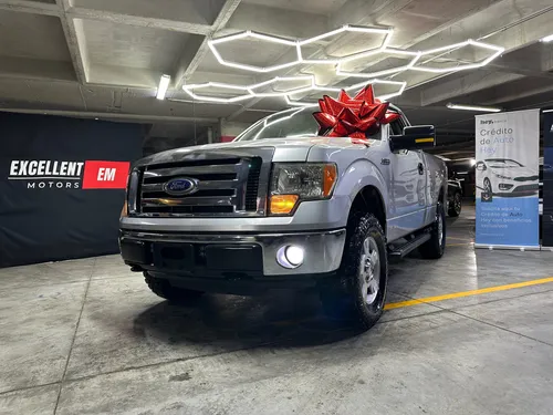 Ford Lobo 5.4 XLT Cab Reg 4×4